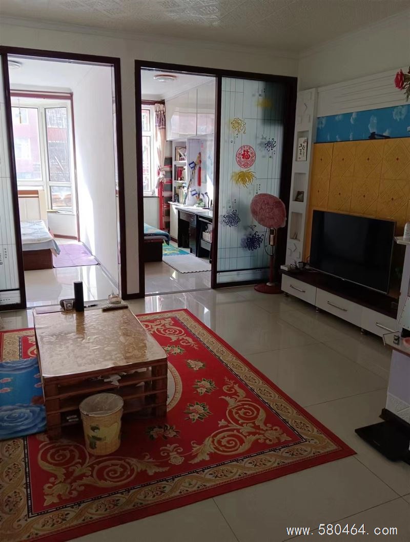 卖楼,房屋位于桃山区银泉小区13号楼