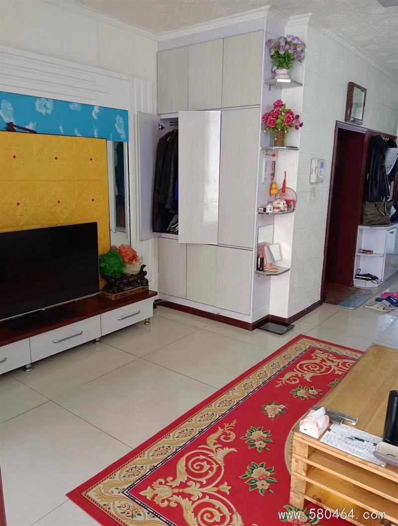 卖楼,房屋位于桃山区银泉小区13号楼