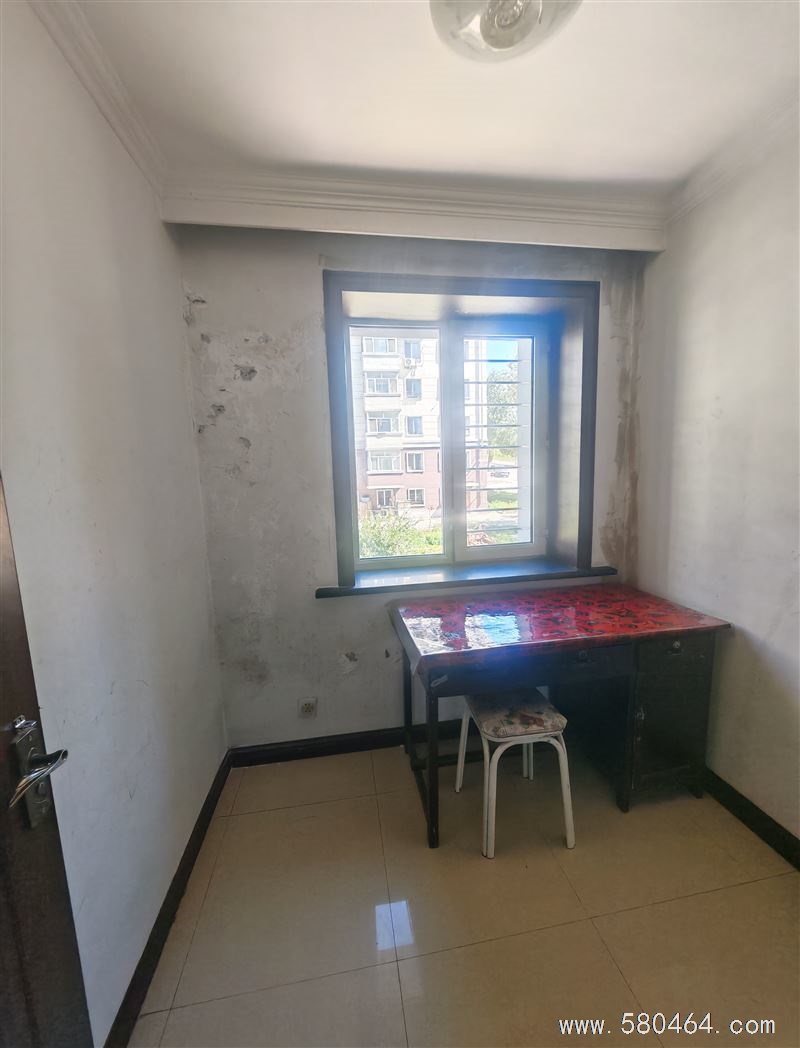 出租出卖欣源小区二楼